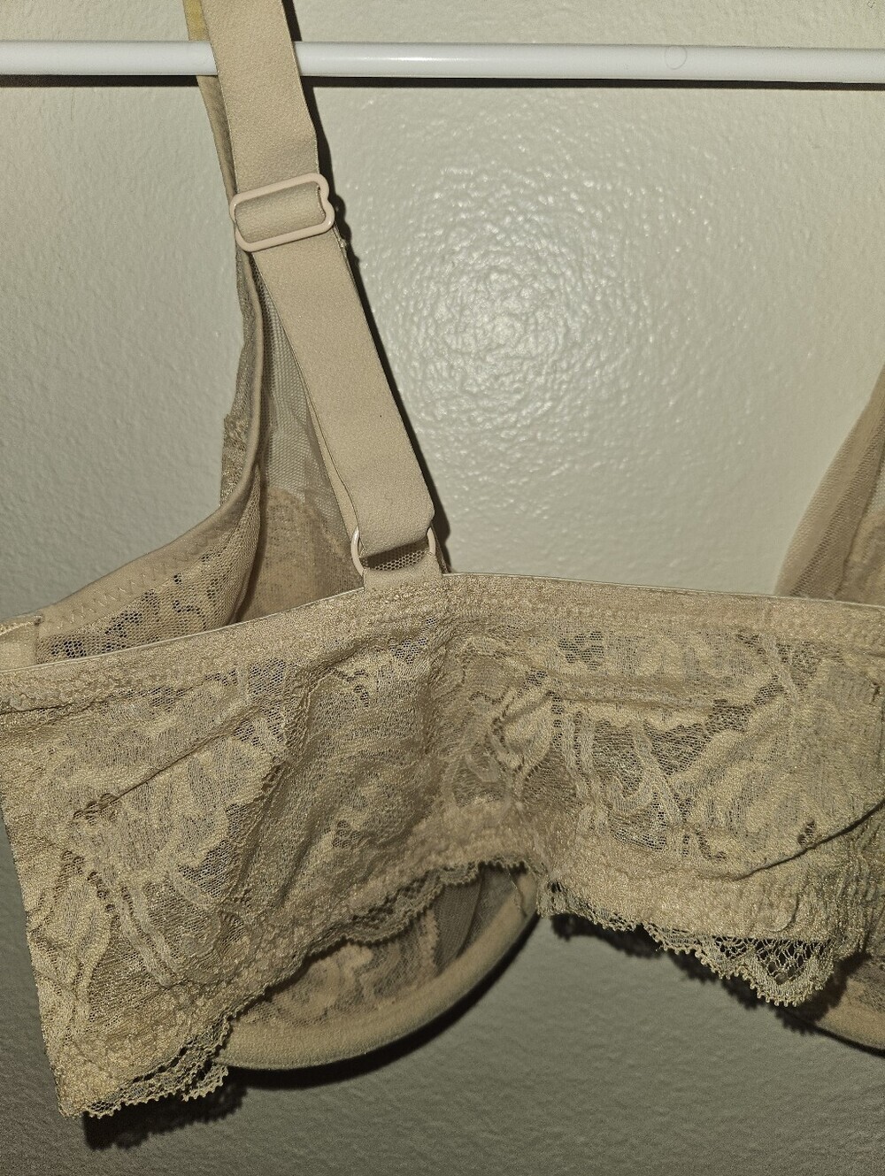 Dobreva Womans Beige Bra Size 32 E - Picture 7 of 10